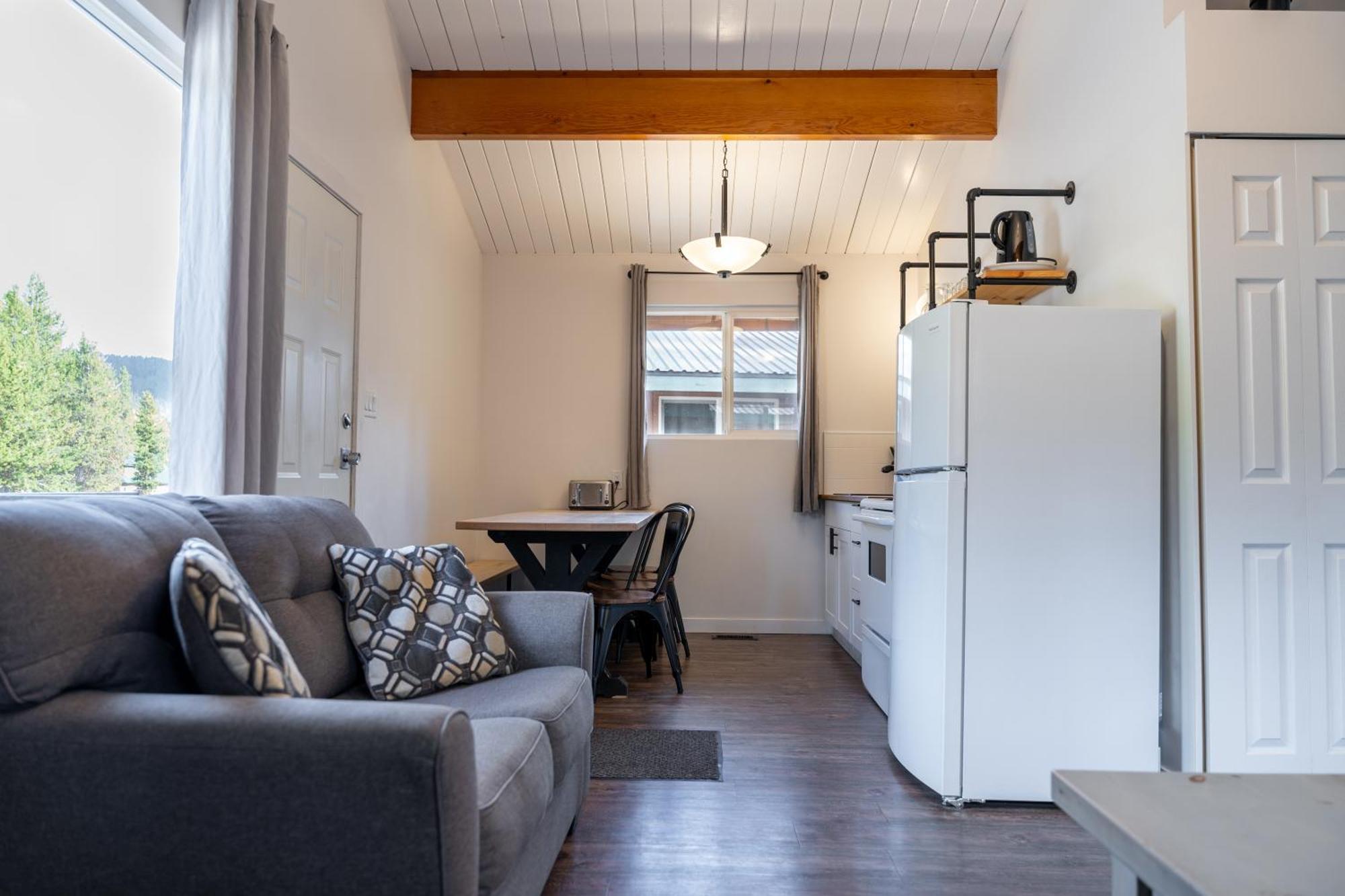 Manning Park Resort 3*