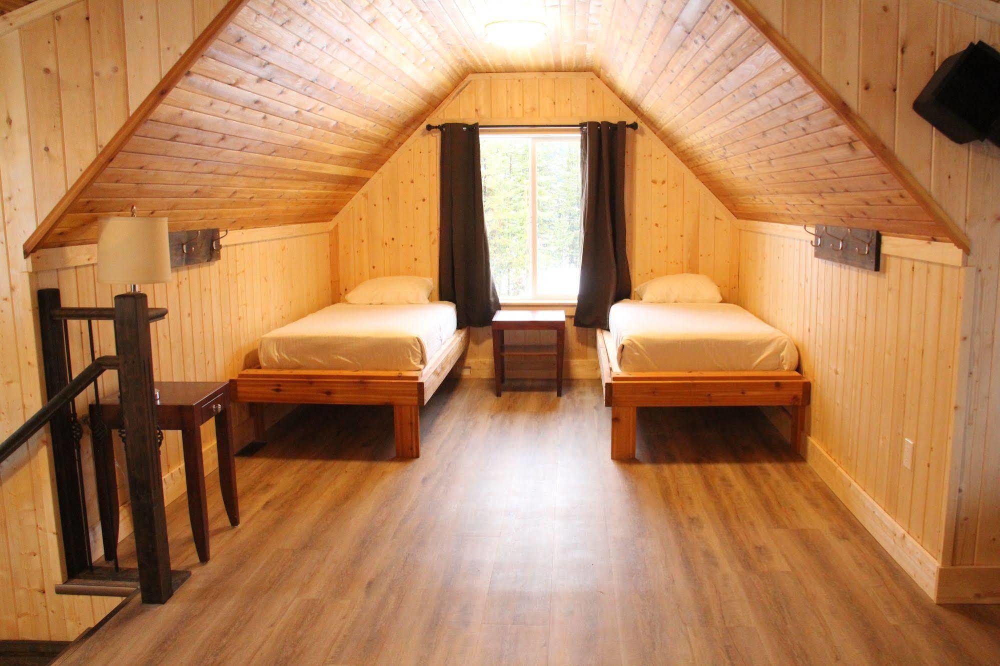 Manning Park Resort 3*