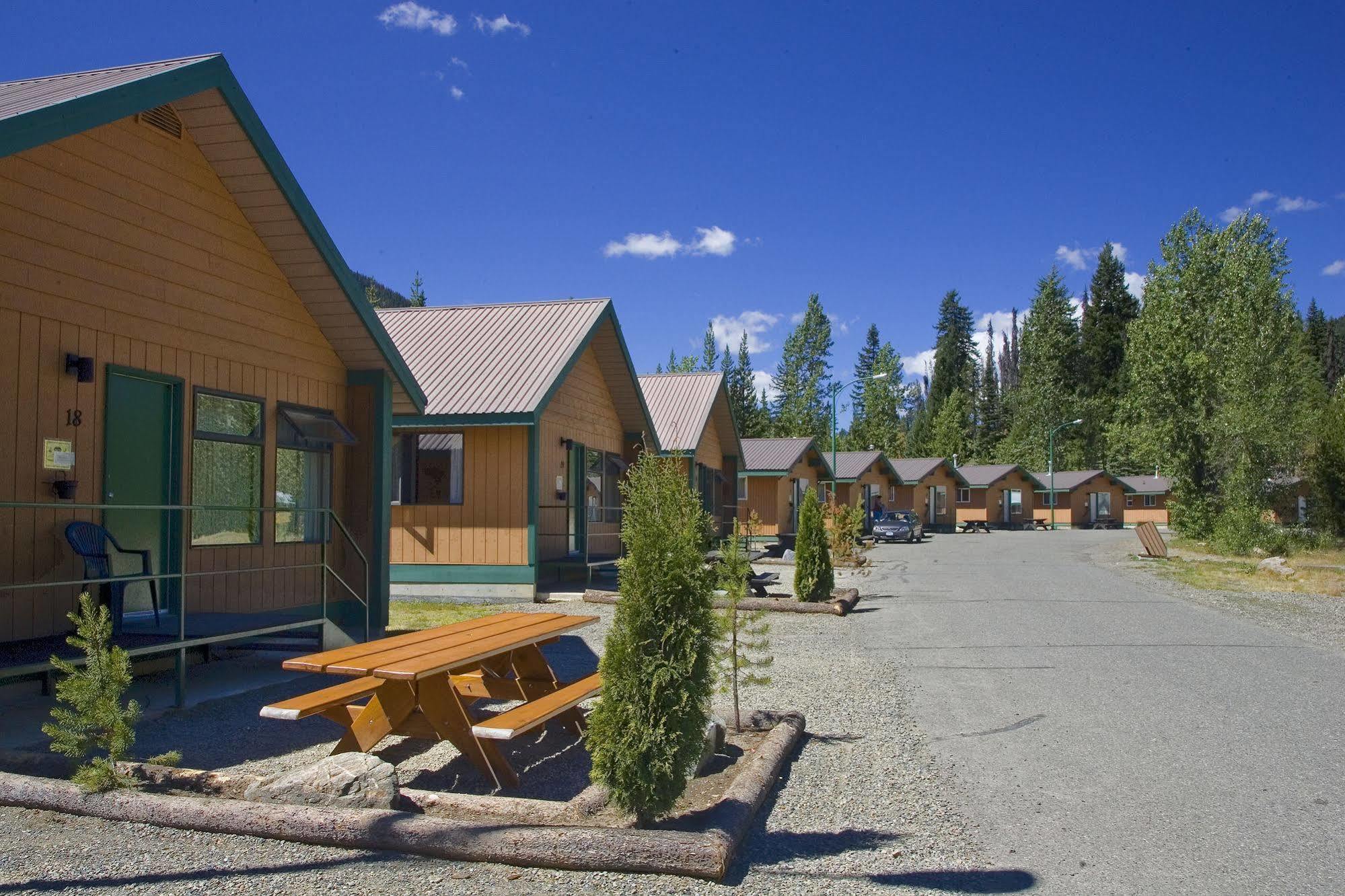 Resort Manning Park Resort