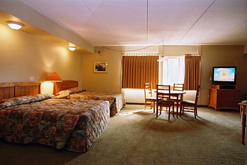 Resort Manning Park Resort 3*