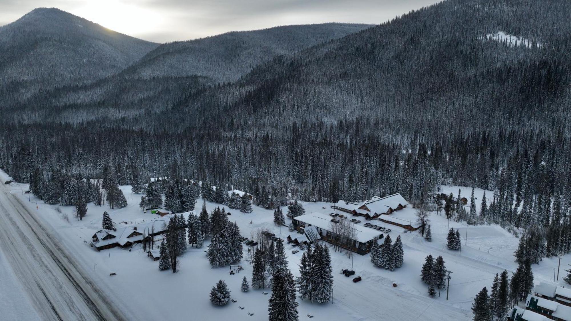 Resort Manning Park Resort 3*